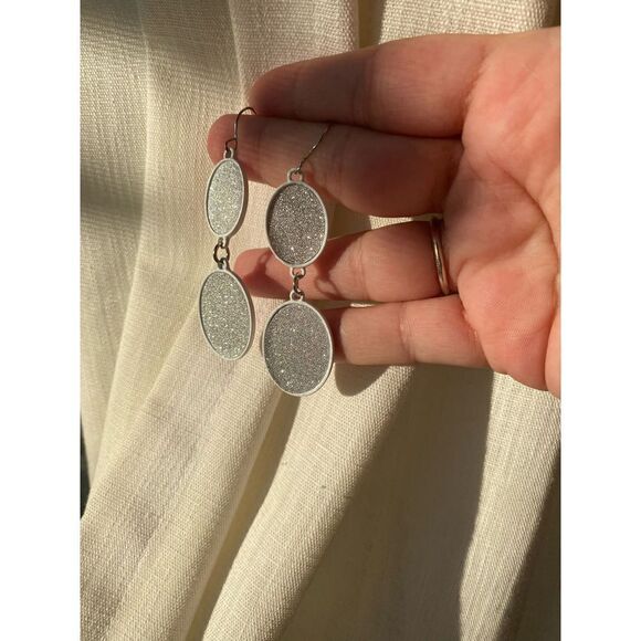 White glitter earrings  - Picture 3 of 4
